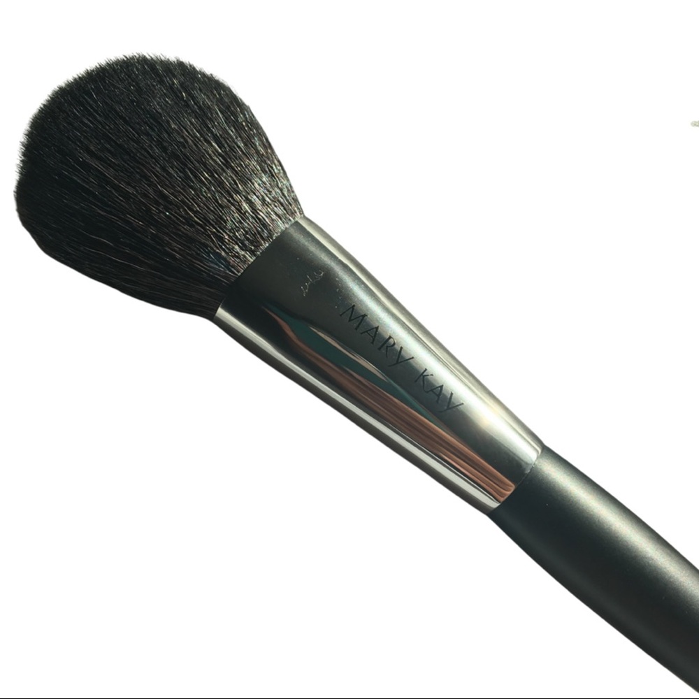 🧡10/$10 Cheek Brush Mary Kay 💋